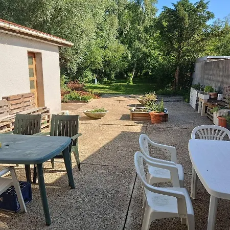 Homestay Lit Double & Lit Simple Tv Netflix & Amazon Video *